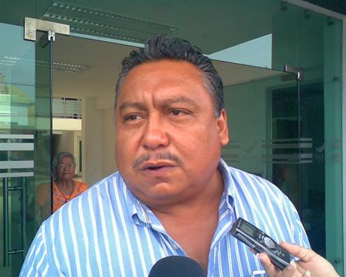 Desalojan 5 plataformas por la presencia de “Alex”